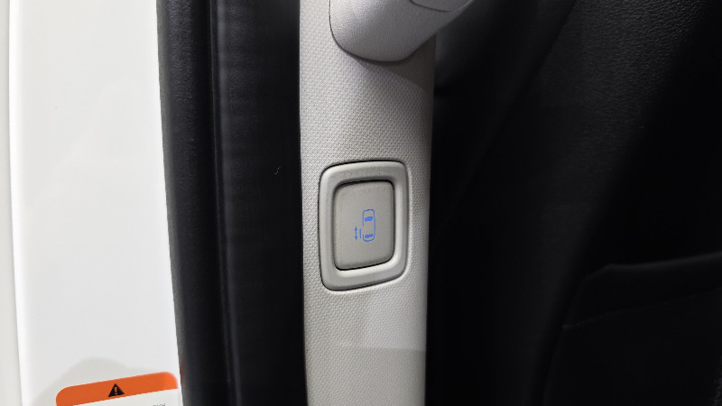 car Hyundai Staria id319481 photo #16