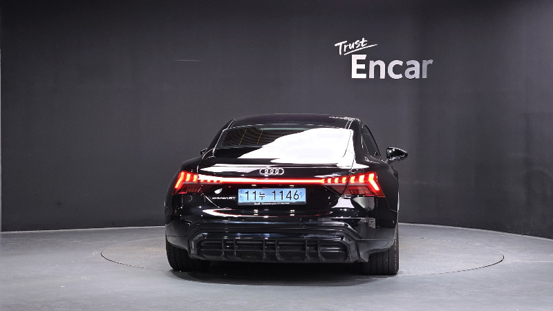 car Audi E-tron GT id319576 photo #4