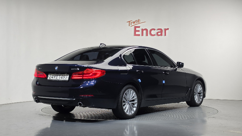 car BMW 5 Series id319944 photo #2