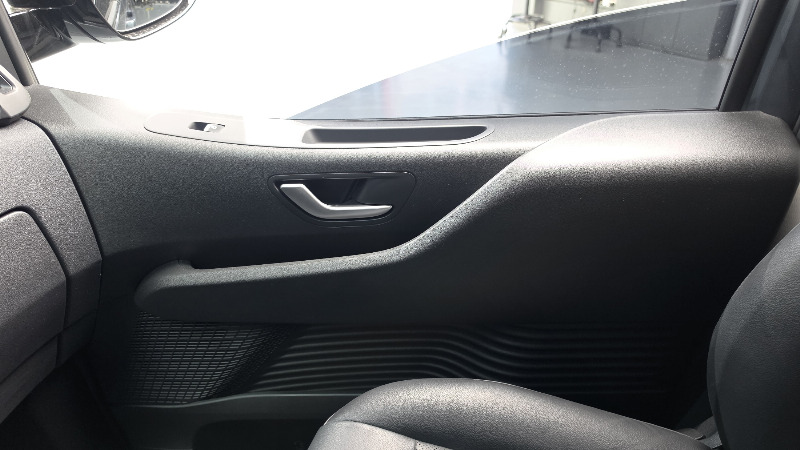 car Hyundai Staria id320137 photo #25