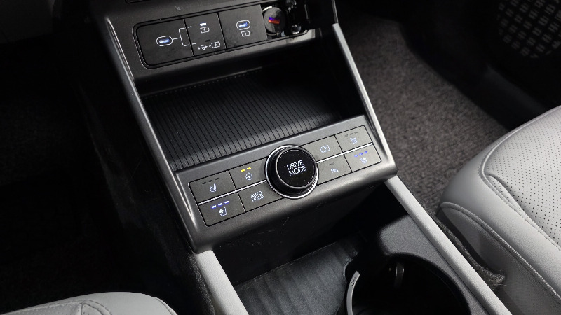 car Hyundai Kona id320142 photo #16