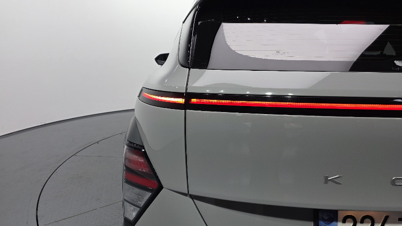 car Hyundai Kona id320142 photo #23