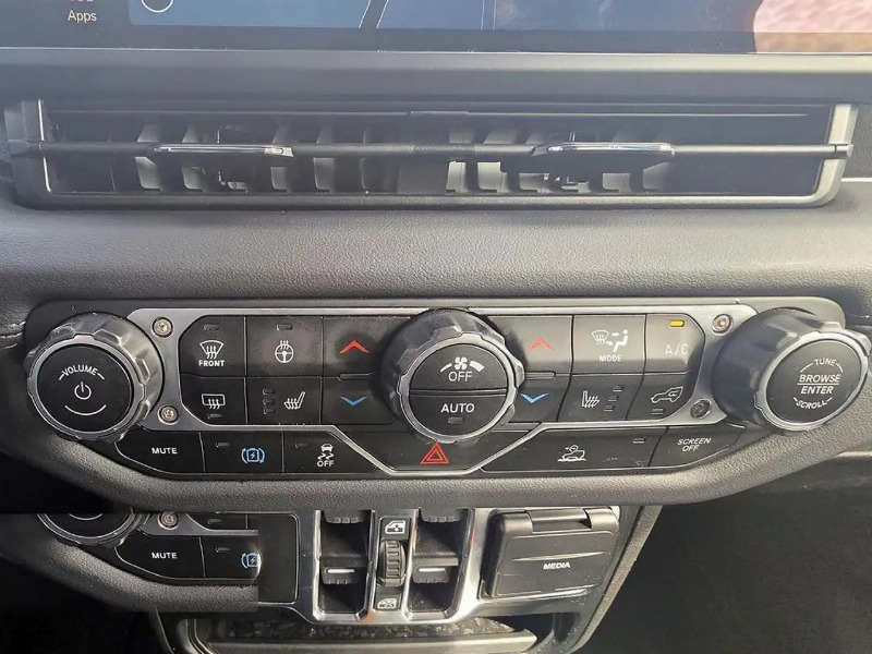 car Jeep Wrangler id320529 photo #11