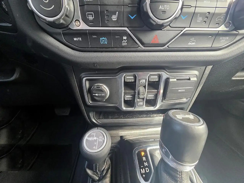 car Jeep Wrangler id320529 photo #12