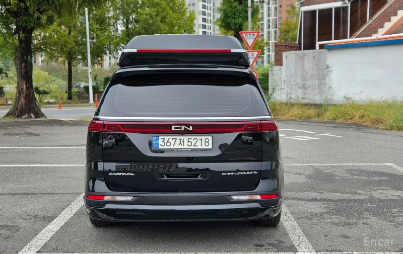 car KIA Carnival id320661 photo #4
