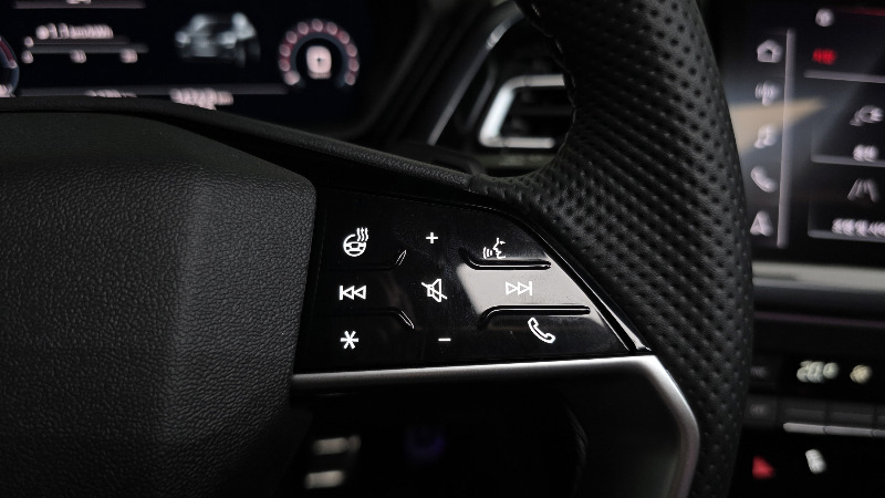 car Audi Q4 e-tron id320766 photo #18