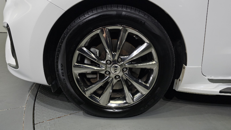 car KIA Carnival id321012 photo #5