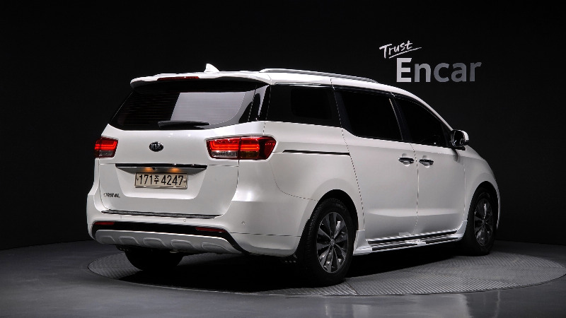 car KIA Carnival id321761 photo #2