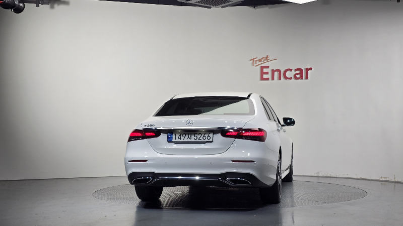 car Mercedes E-Class id321796 photo #4