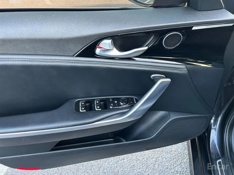 car KIA Stinger id321858 photo #17
