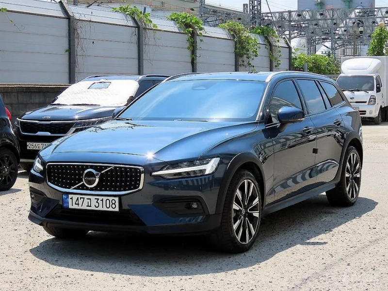 car Volvo V60 id321912 photo #2