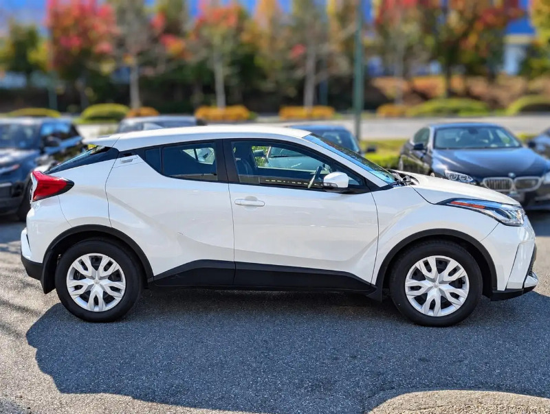 car Toyota C-HR id322323 photo #3
