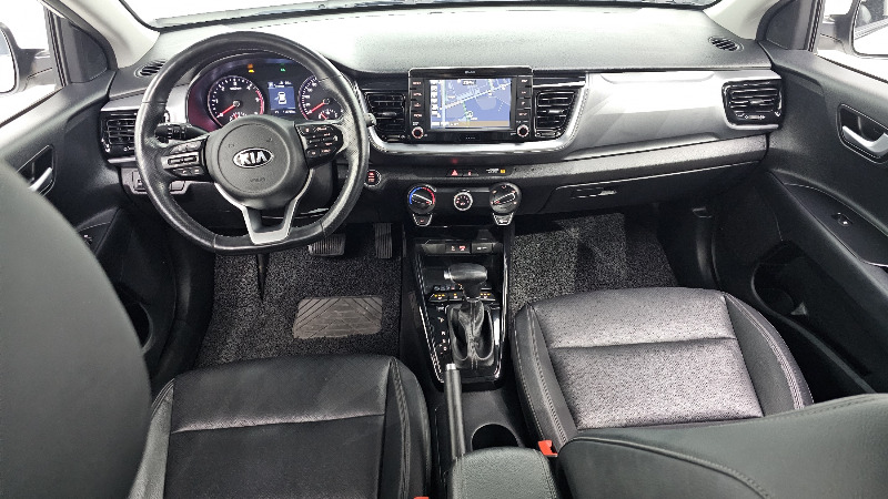 car KIA Stonic id322488 photo #7