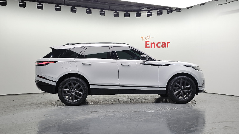car Land Rover Range Rover Velar id322537 photo #5