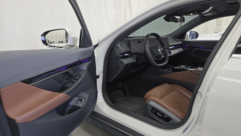 car BMW 5 Series id322663 photo #10