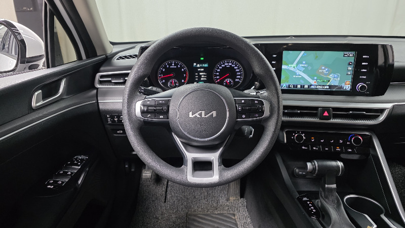 car KIA K5 id322829 photo #13