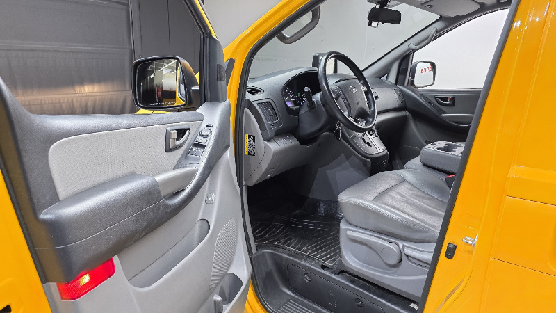 car Hyundai Grand Starex id322906 photo #10