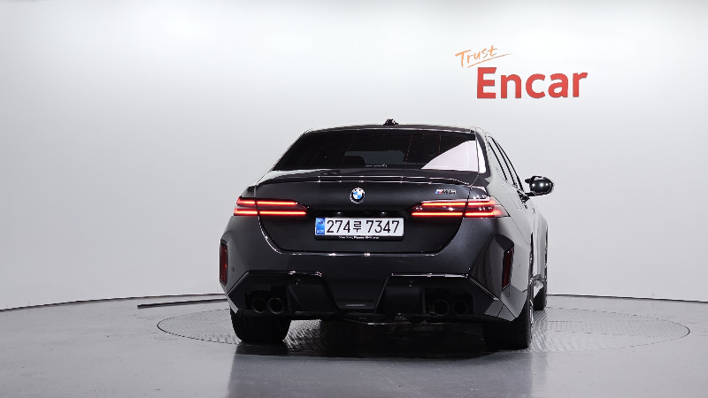 car BMW M5 id323128 photo #4