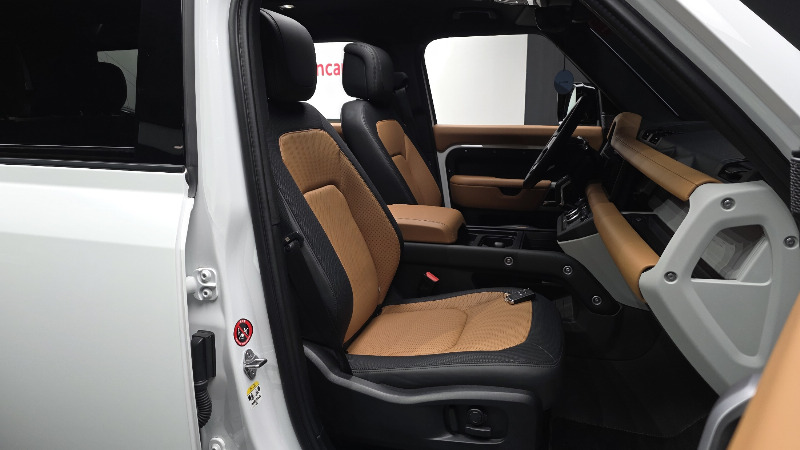 car Land Rover Defender id323146 photo #11
