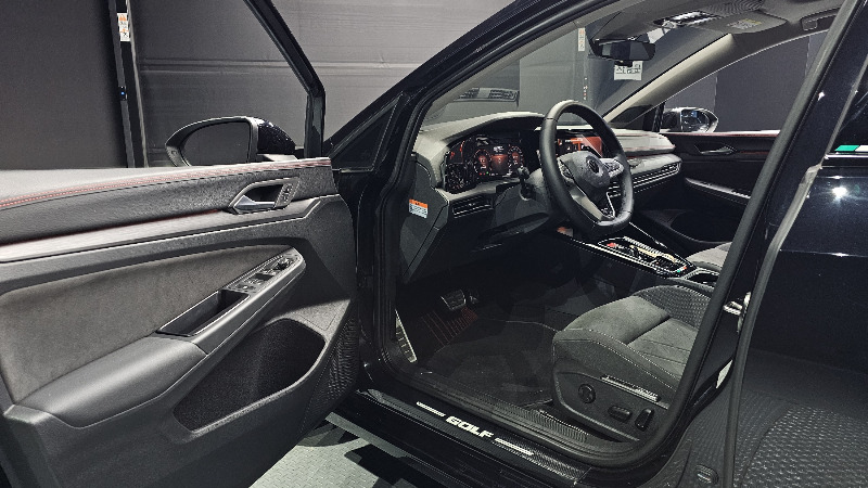 car Volkswagen Golf id323217 photo #10