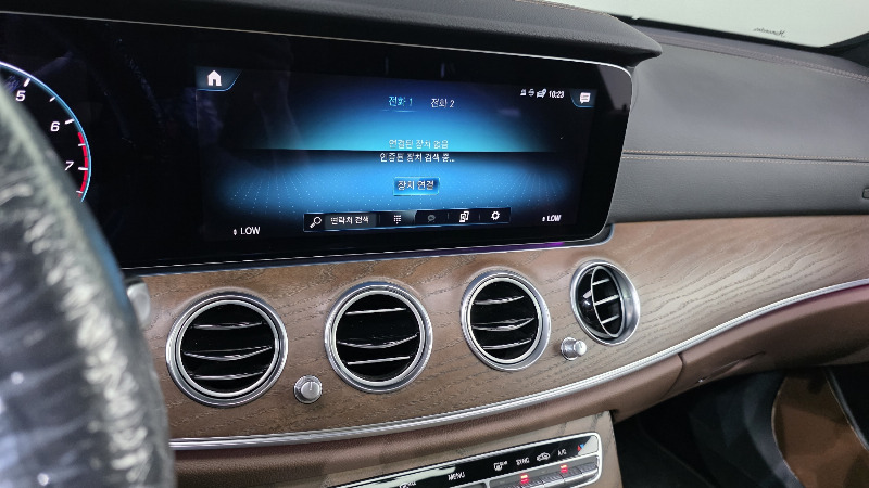 car Mercedes E-Class id323290 photo #15