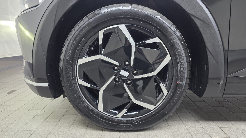 car Hyundai IONIQ 5 id323747 photo #5