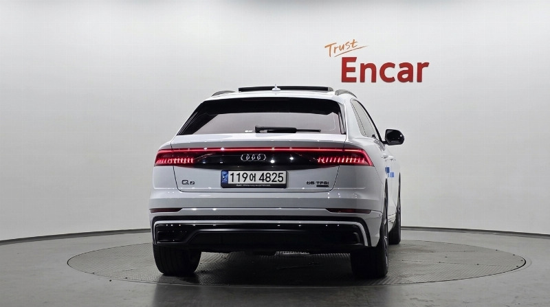 car Audi Q8 id323847 photo #4