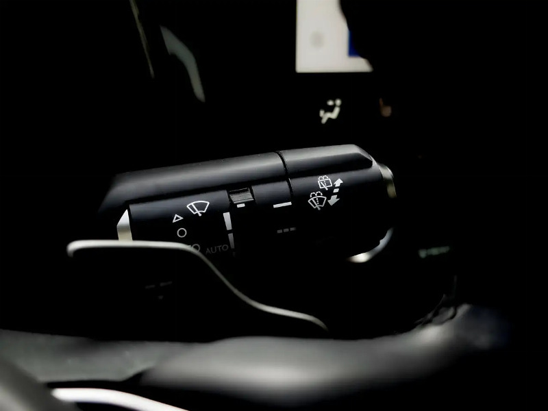 car Lexus NX Series id323880 photo #18