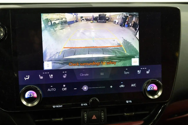 car Lexus NX Series id323919 photo #16