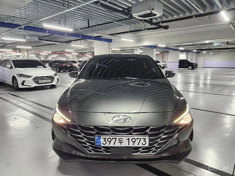 car Hyundai Avante id323958 main photo