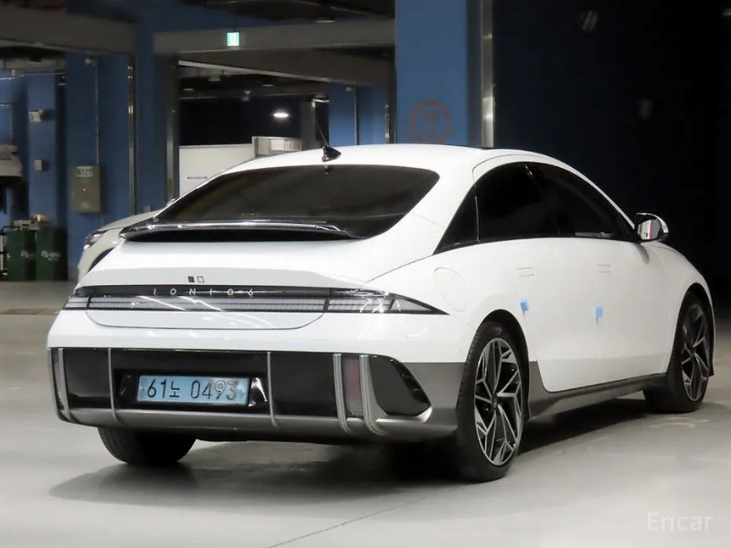 car Hyundai IONIQ 6 id324126 photo #2