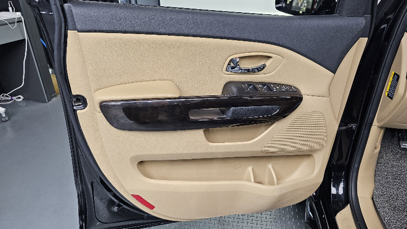 car KIA Carnival id324279 photo #24
