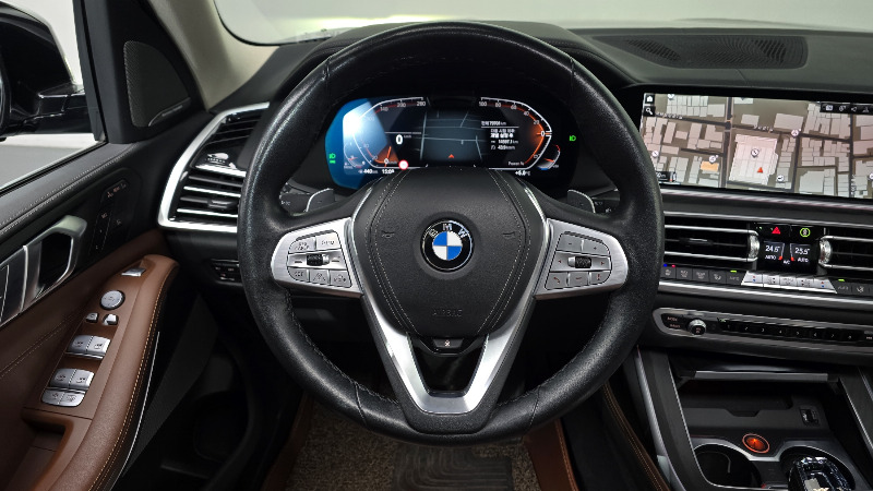 car BMW X7 id324531 photo #13