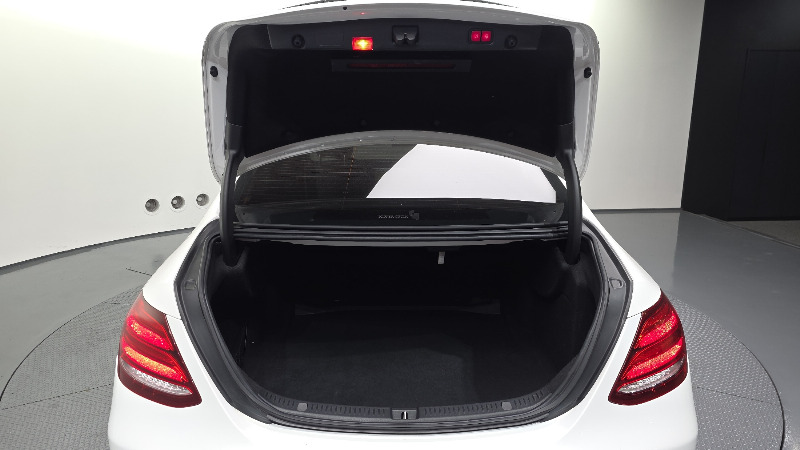 car Mercedes E-Class id324617 photo #20