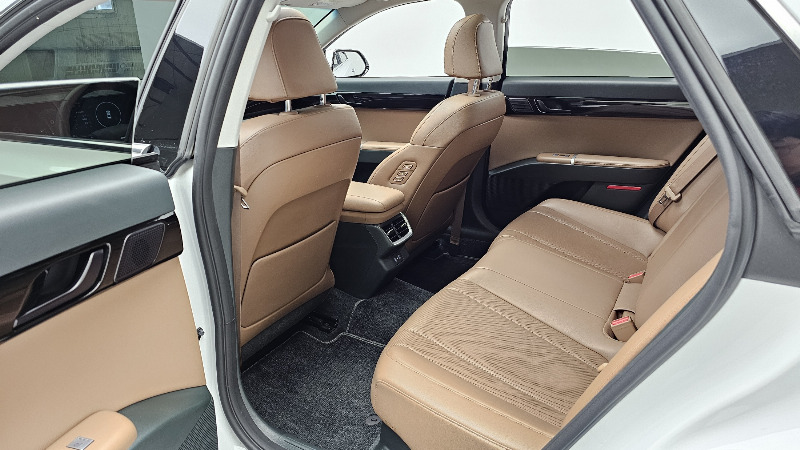 car Hyundai Grandeur id324767 photo #12