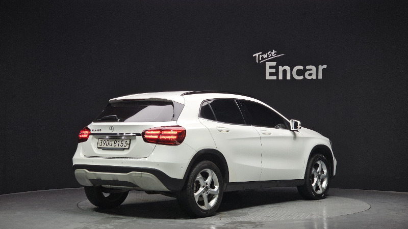 car Mercedes GLA id324937 photo #2
