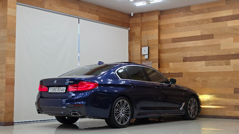 car BMW 5 Series id324969 photo #2