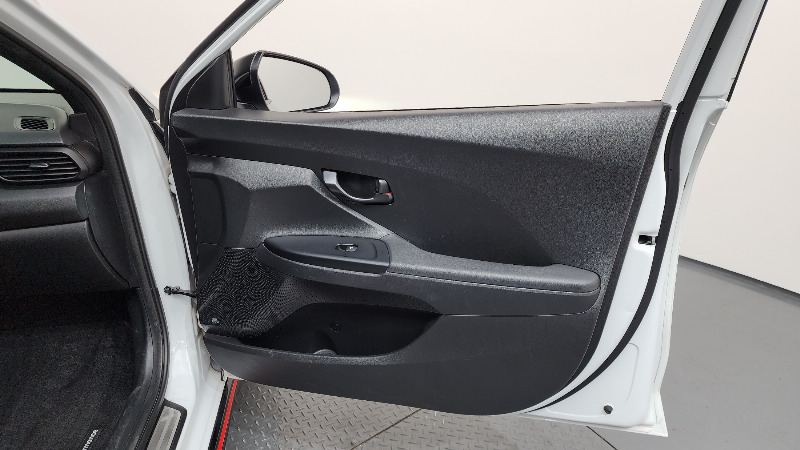 car Hyundai Veloster id325023 photo #25