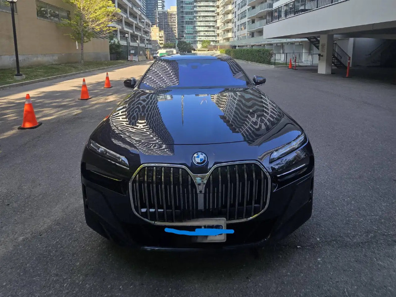 car BMW 7 Series id325064 main photo