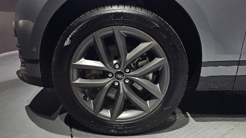 car Land Rover Range Rover Velar id325269 photo #5