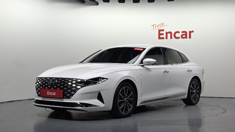 car Hyundai Grandeur id325500 main photo