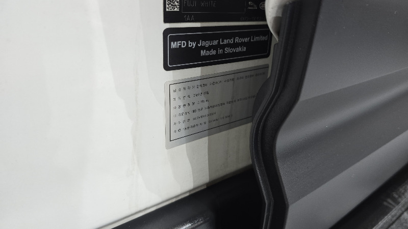 car Land Rover Defender id325828 photo #19
