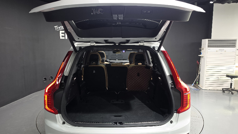 car Volvo XC90 id325847 photo #20