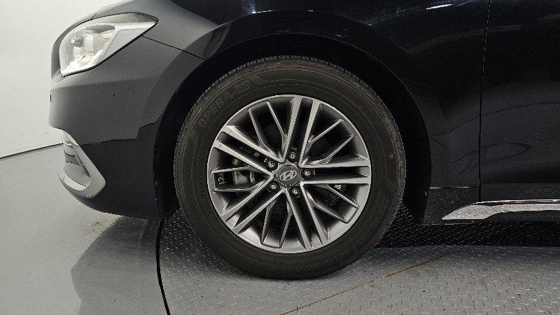 car Hyundai Grandeur id325890 photo #5