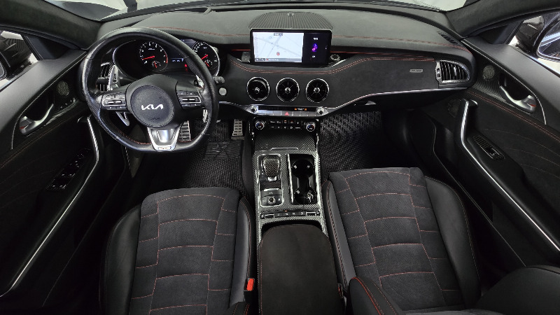 car KIA Stinger id325978 photo #7