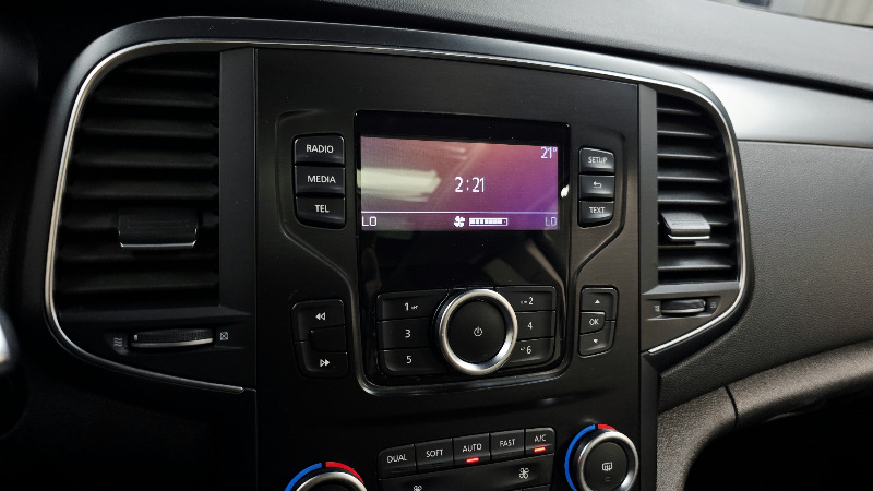 car Renault Samsung SM6 id326072 photo #14