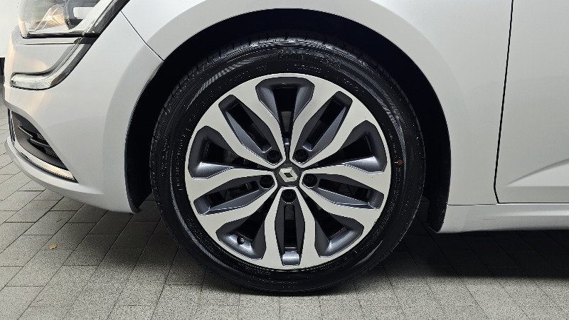 car Renault Samsung SM6 id326072 photo #5