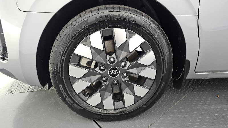car Hyundai Staria id326265 photo #5