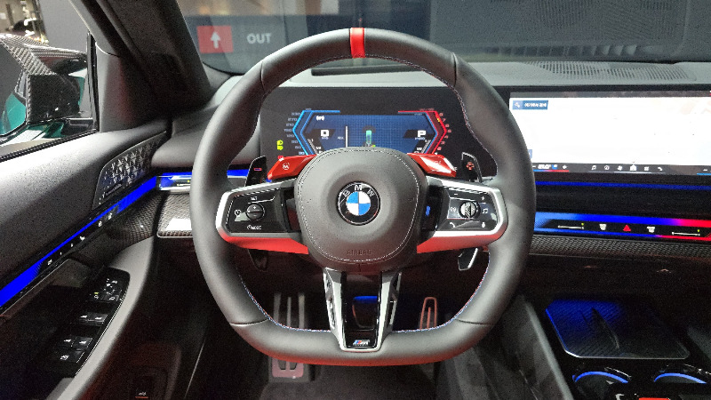 car BMW M5 id326415 photo #13