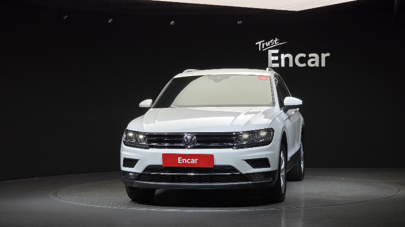 car Volkswagen Tiguan id327053 photo #3